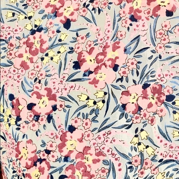 J. Crew - Liberty Print; Size 6 Blouse - Picture 5 of 5